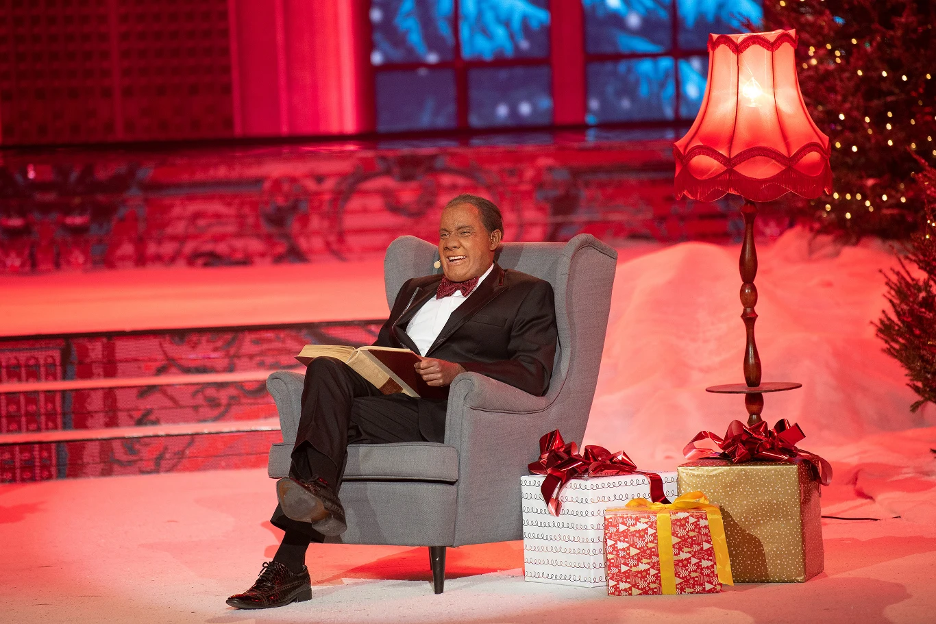 Adam Strycharczuk jako Louis Armstrong Adam Strycharczuk jako Louis Armstrong