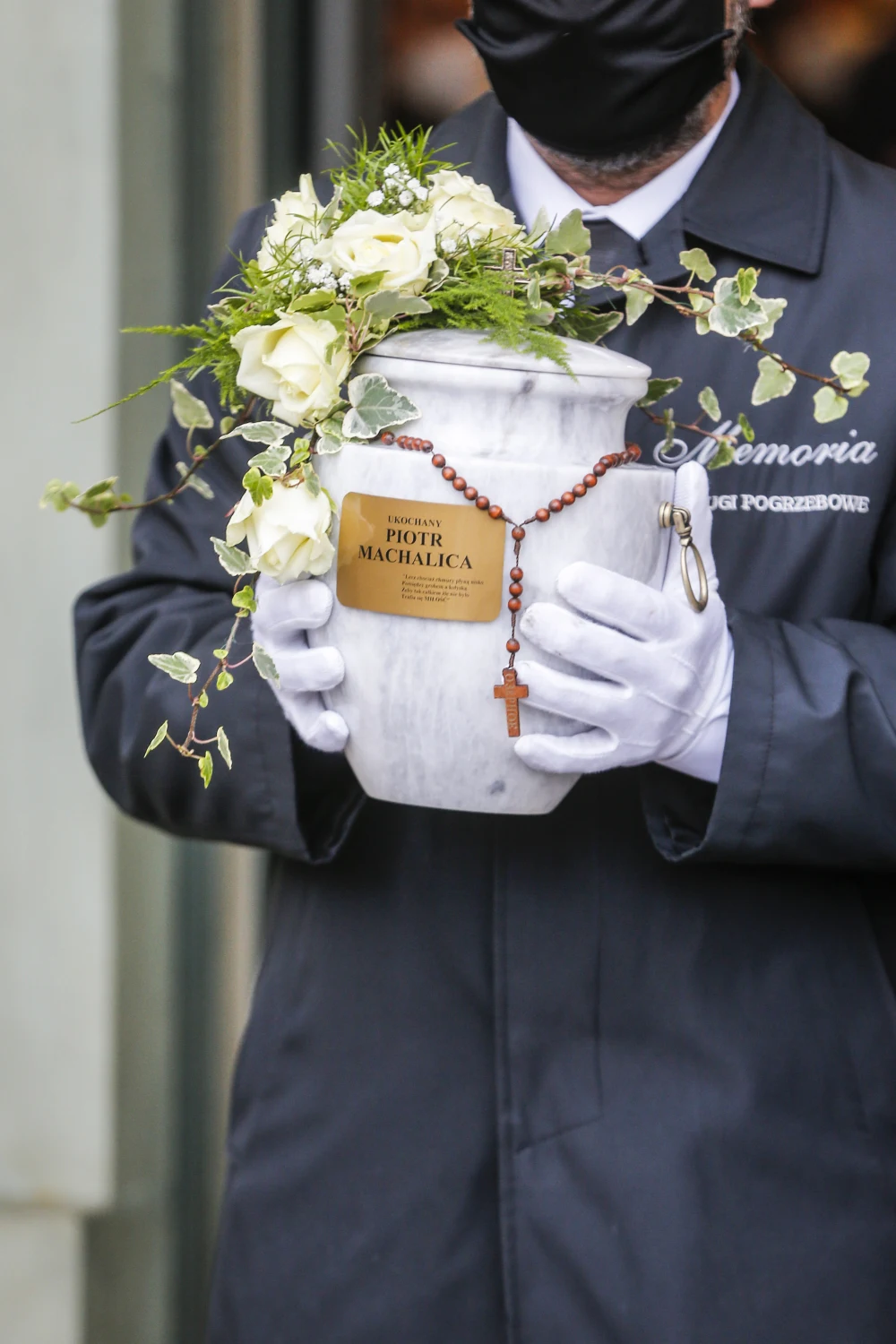 Urna z prochami Piotra Machalicy Urna z prochami Piotra Machalicy