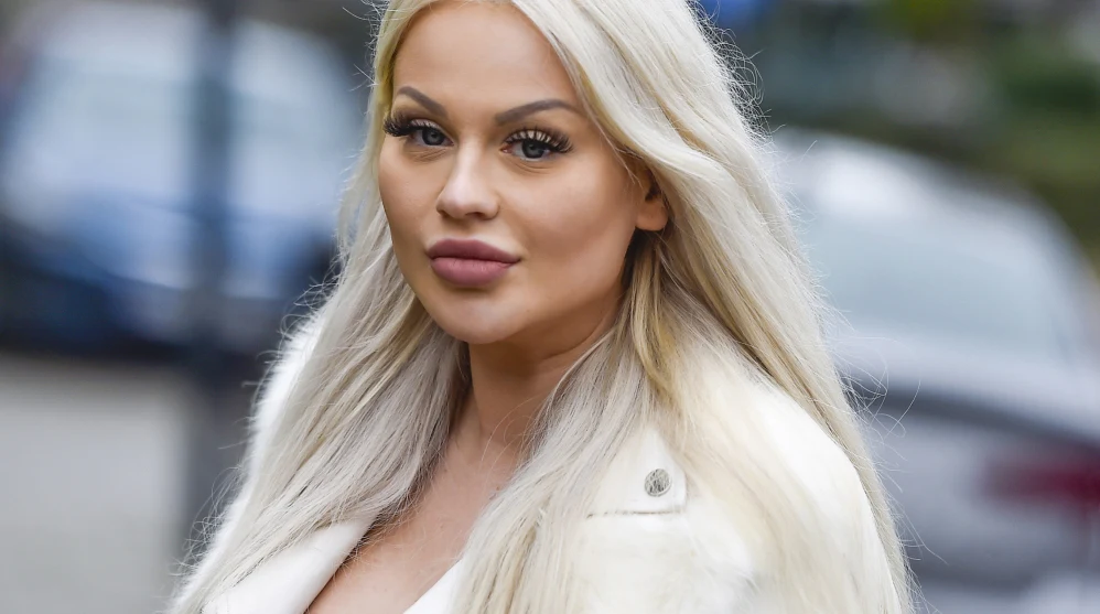 Ewelina Kubiak "Ewel0na"