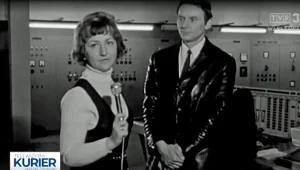 Jadwiga Kwapich-Mateńko na planie "Telewizyjnego Kuriera Warszawskiego"