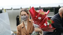 Jessica Alba odkryła pasję do aktorstwa w wieku pięciu lat. Chwilę później zagrała pierwszy raz w przedstawieniu, co otworzyło jej furtkę do wielkiej kariery. Zalewie po dziewięciu miesiącach od tej roli udało jej się zainteresować sobą agenta.