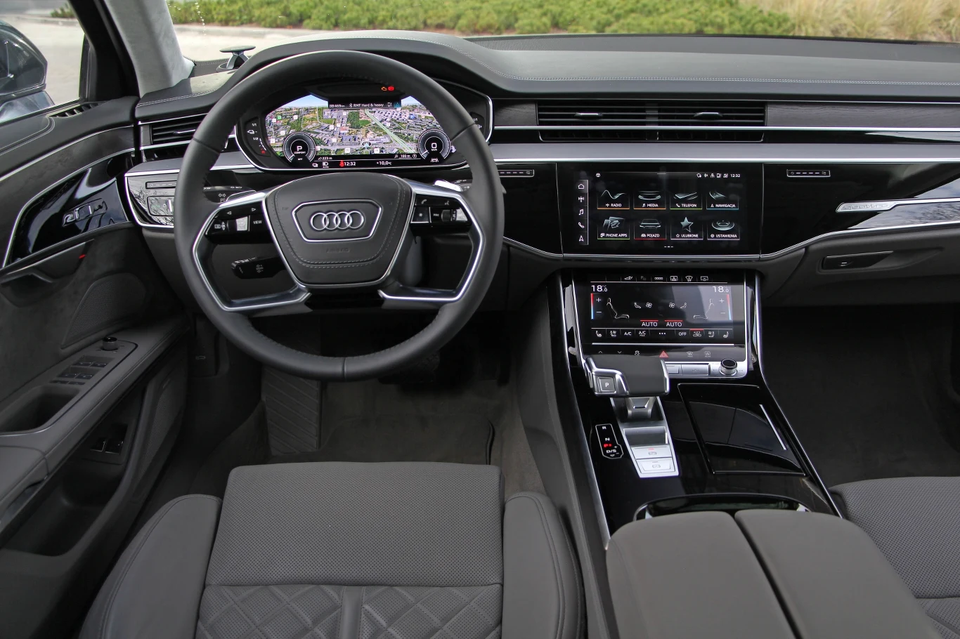 Audi A8 L 60 TFSI e