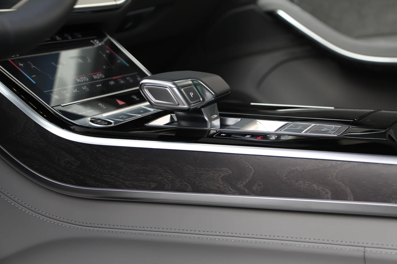 Audi A8 L 60 TFSI e