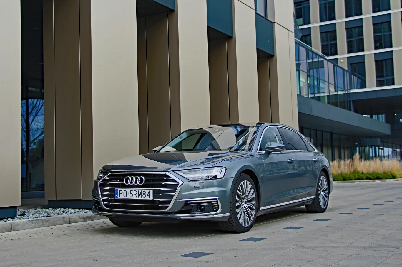 Audi A8 L 60 TFSI e
