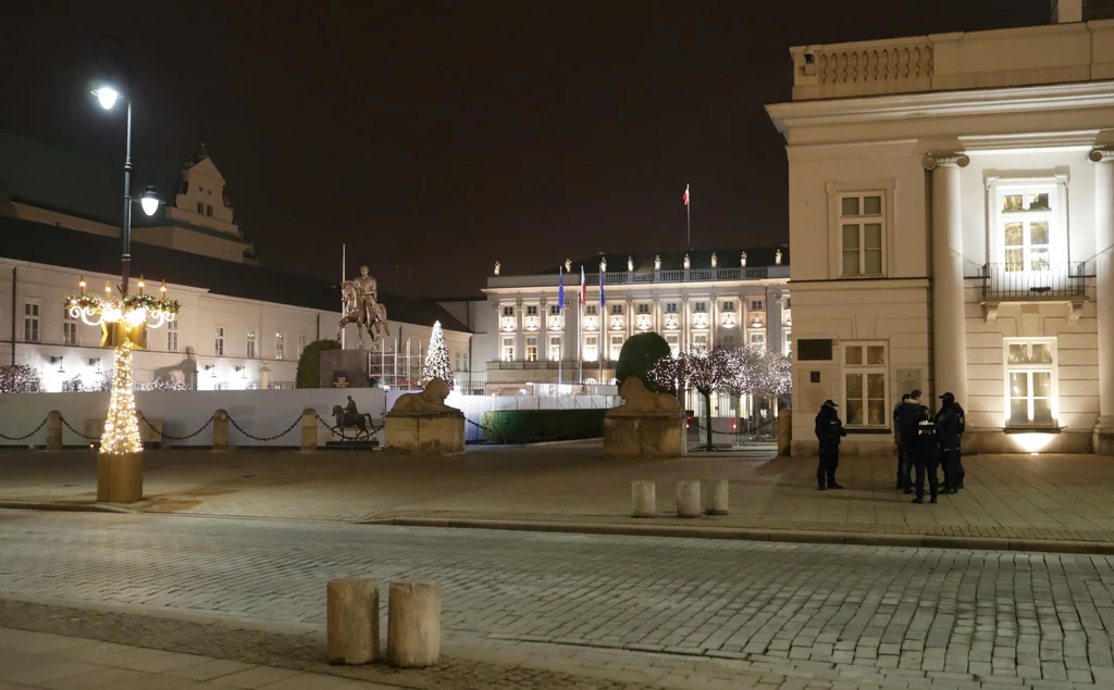 Opustoszałe centrum Warszawy Opustoszałe centrum Warszawy