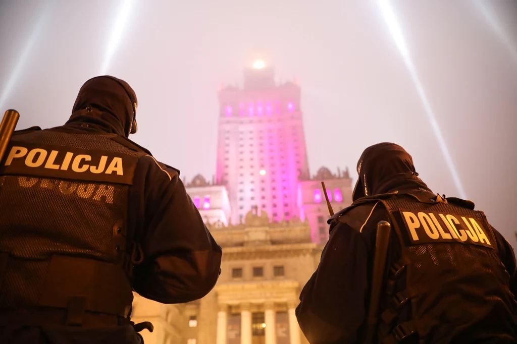 Opustoszałe centrum Warszawy Opustoszałe centrum Warszawy