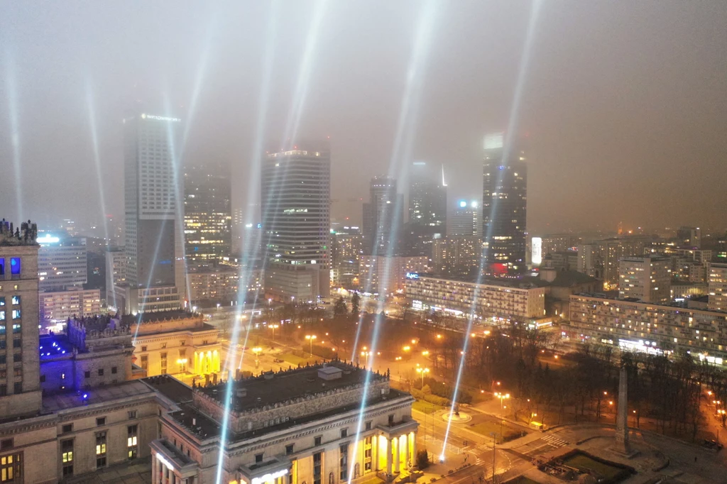 Opuszoszałe centrum Warszawy Opuszoszałe centrum Warszawy