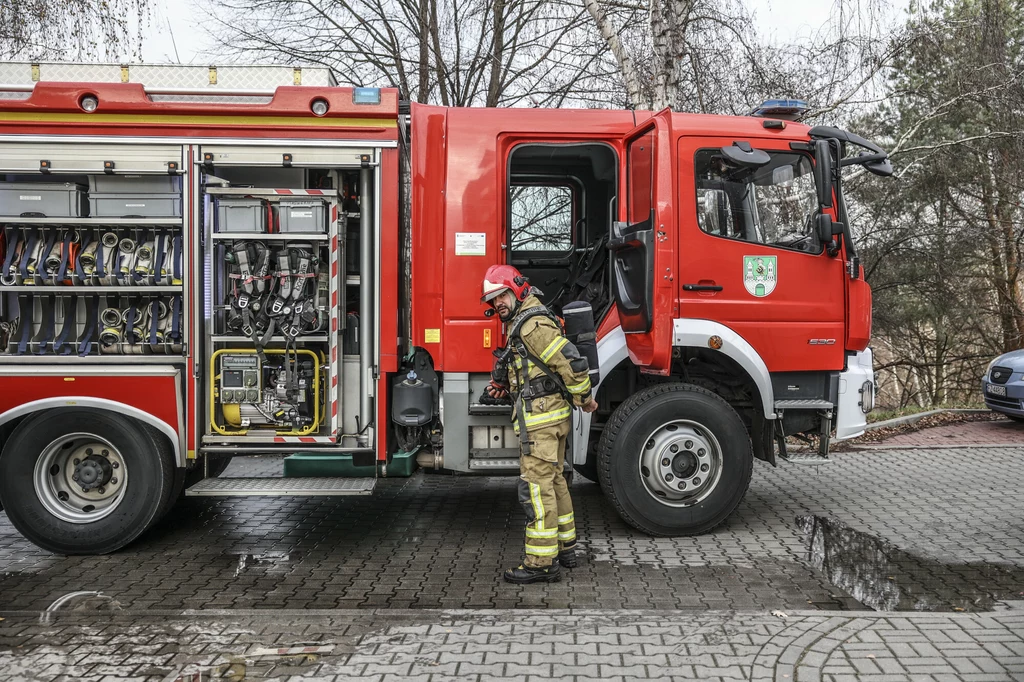 W sylwestra prawie 1,2 tys. interwencji straży pożarnej W sylwestra prawie 1,2 tys. interwencji straży pożarnej