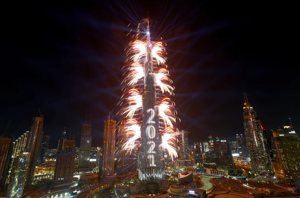 Nowy Rok w Dubaju (Zjednoczone Emiraty Arabskie) Nowy Rok w Dubaju (Zjednoczone Emiraty Arabskie)