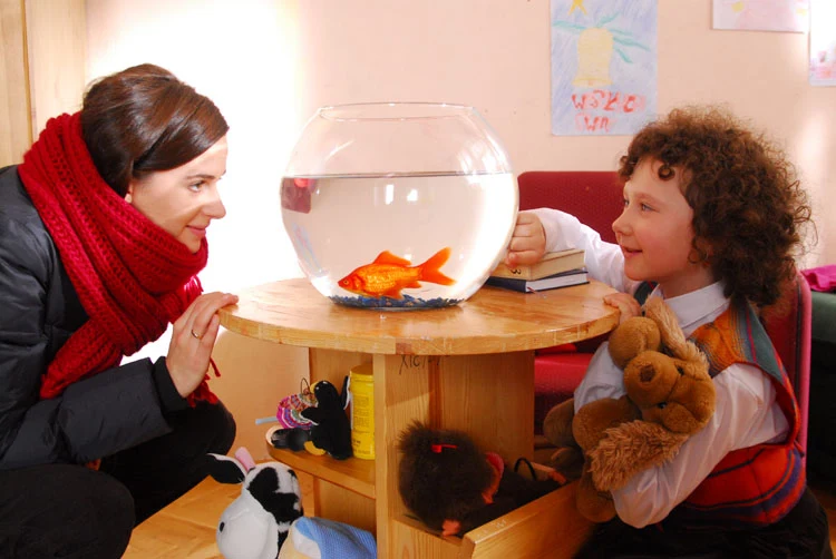 Agnieszka Grochowska i Jadzia Nalepa w filmie "Hania"