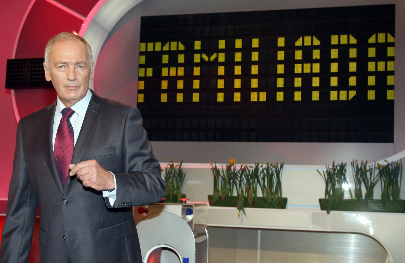 Karol Strasburger, gospodarz Familiady Karol Strasburger, gospodarz Familiady