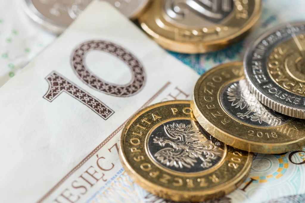 Złoty wyraźnie osłabił się wobec franka szwajcarskiego