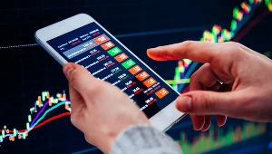 Wykorzystanie nowych form pieniądza jako środka płatności międzynarodowych mogłoby ułatwiać i wspierać transgraniczne przepływy kapitałowe