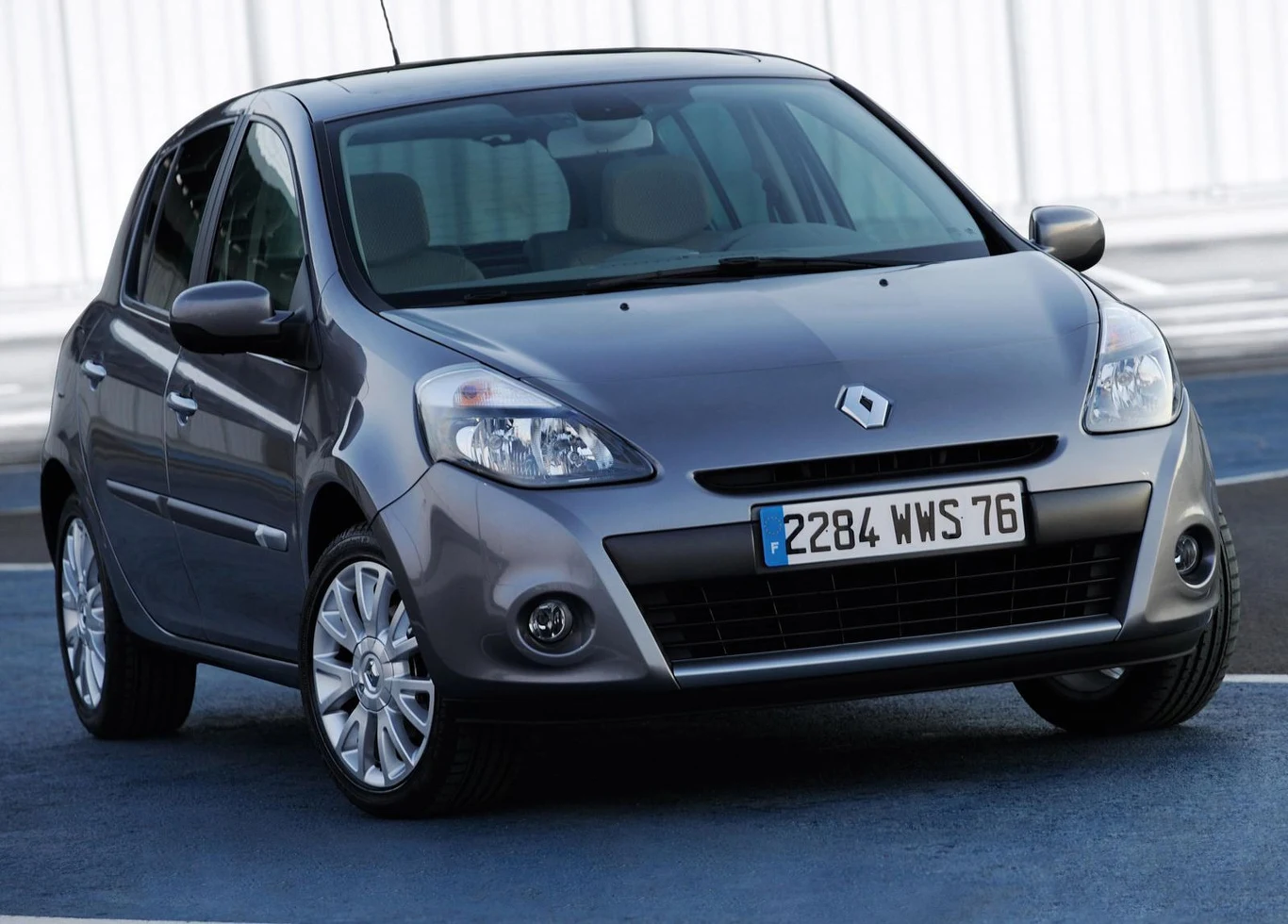 16. Renault Clio – 8 371 sztuk
