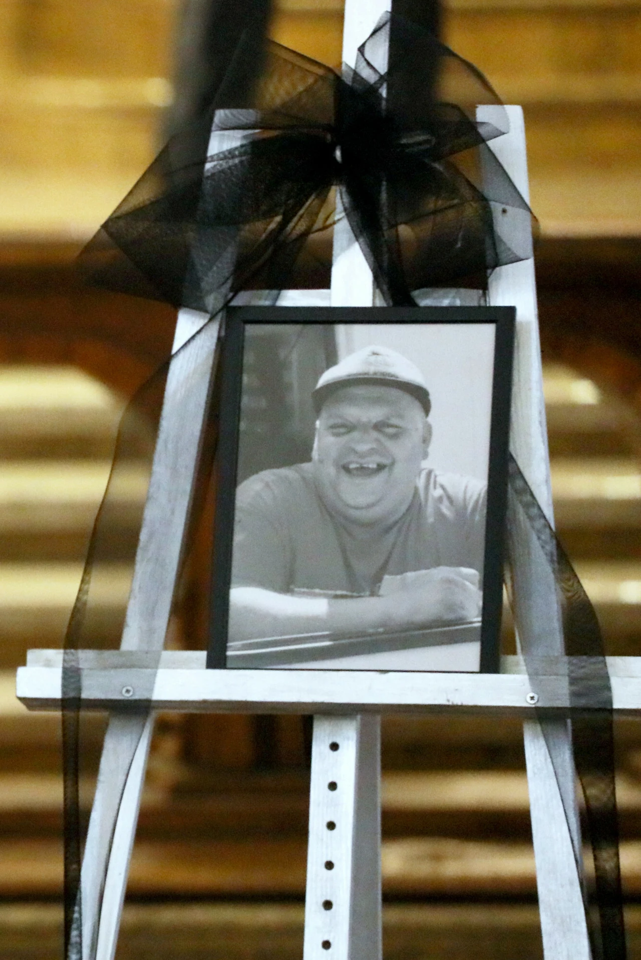 Pogrzeb Marka Pawłowskiego - "Krzykacza" z programu "Złomowisko PL" Pogrzeb Marka Pawłowskiego - "Krzykacza" z programu "Złomowisko PL"