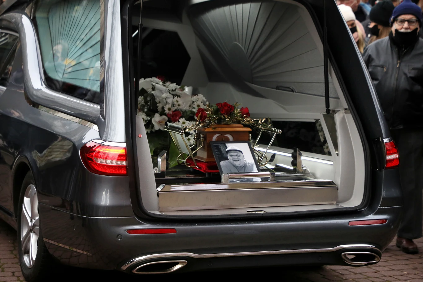 Pogrzeb Marka Pawłowskiego - "Krzykacza" z programu "Złomowisko PL" 