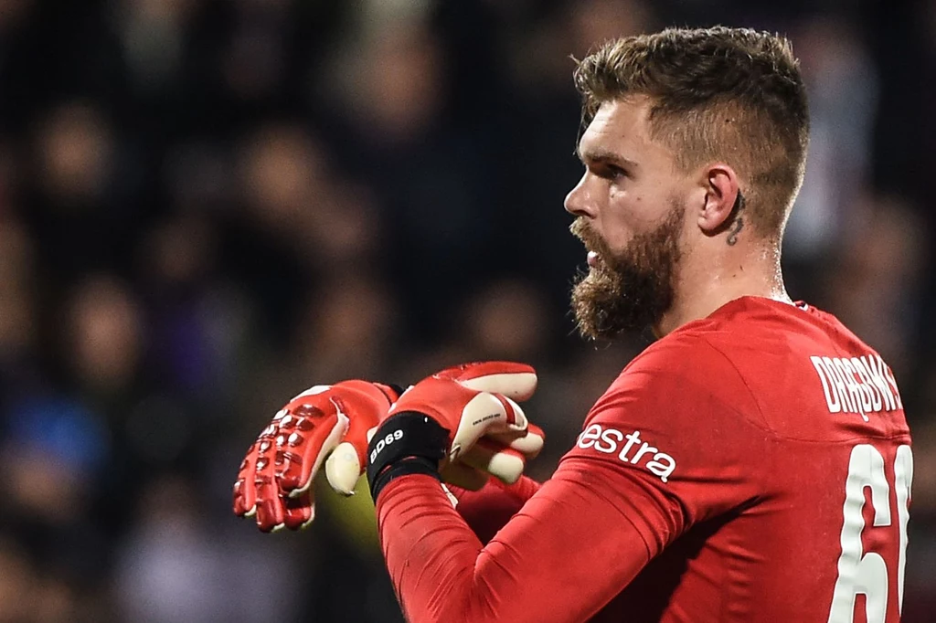 Bartłomiej Drągowski był jednym z bohaterów wygranego przez Fiorentinę meczu z Cagliari Calcio