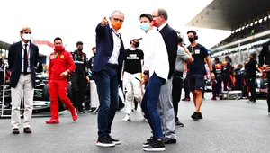Stefano Domenicali wskazuje, że F1, mimo przeciwności, chce odbyć cały sezon