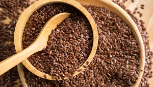 Zapominasz o tym, pijąc siemię lniane? Tylko sobie szkodzisz