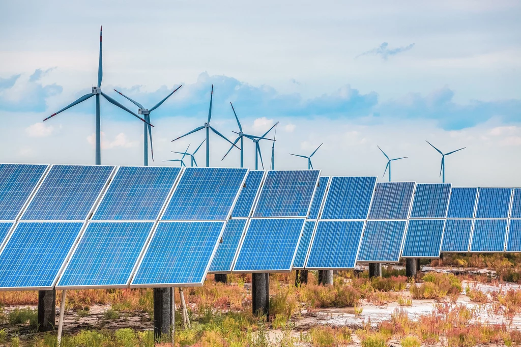 Miliardowe inwestycje w energetykę wiatrową i słoneczną
