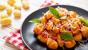 Gnocchi w sosie pomidorowym