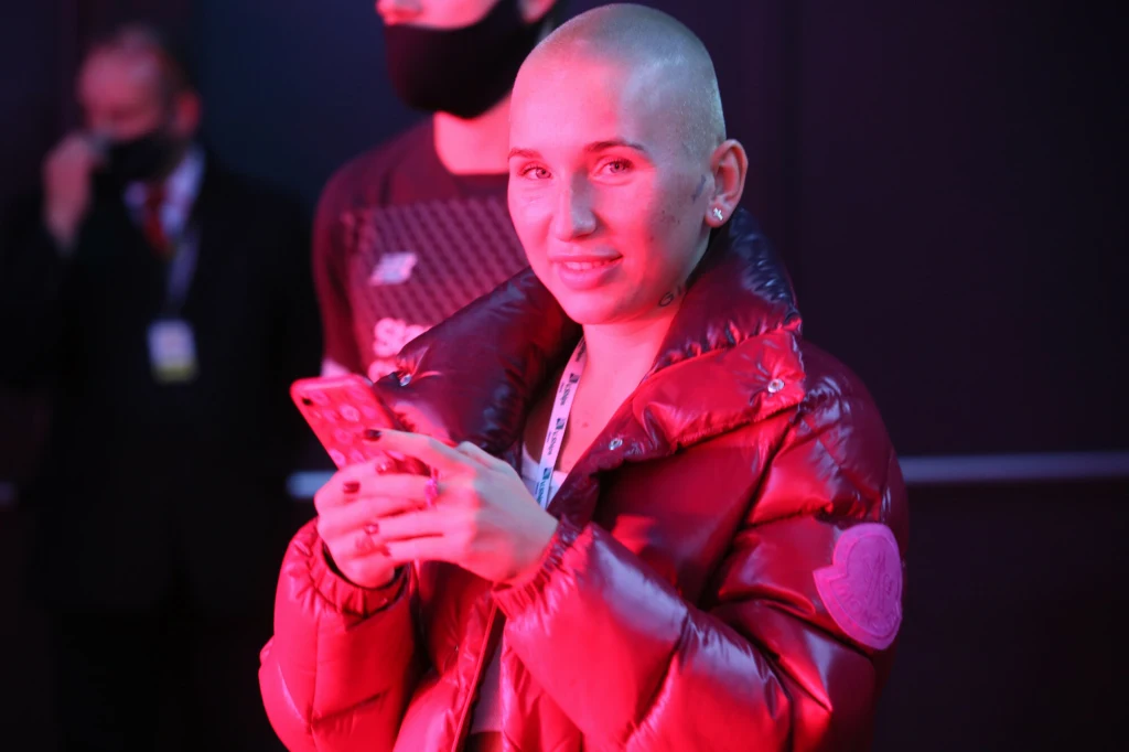 Marta Linkiewicz po metamorfozie. W krótkich włosach w końcu czuje się 'oryginalna' Marta Linkiewicz po metamorfozie. W krótkich włosach w końcu czuje się 'oryginalna'