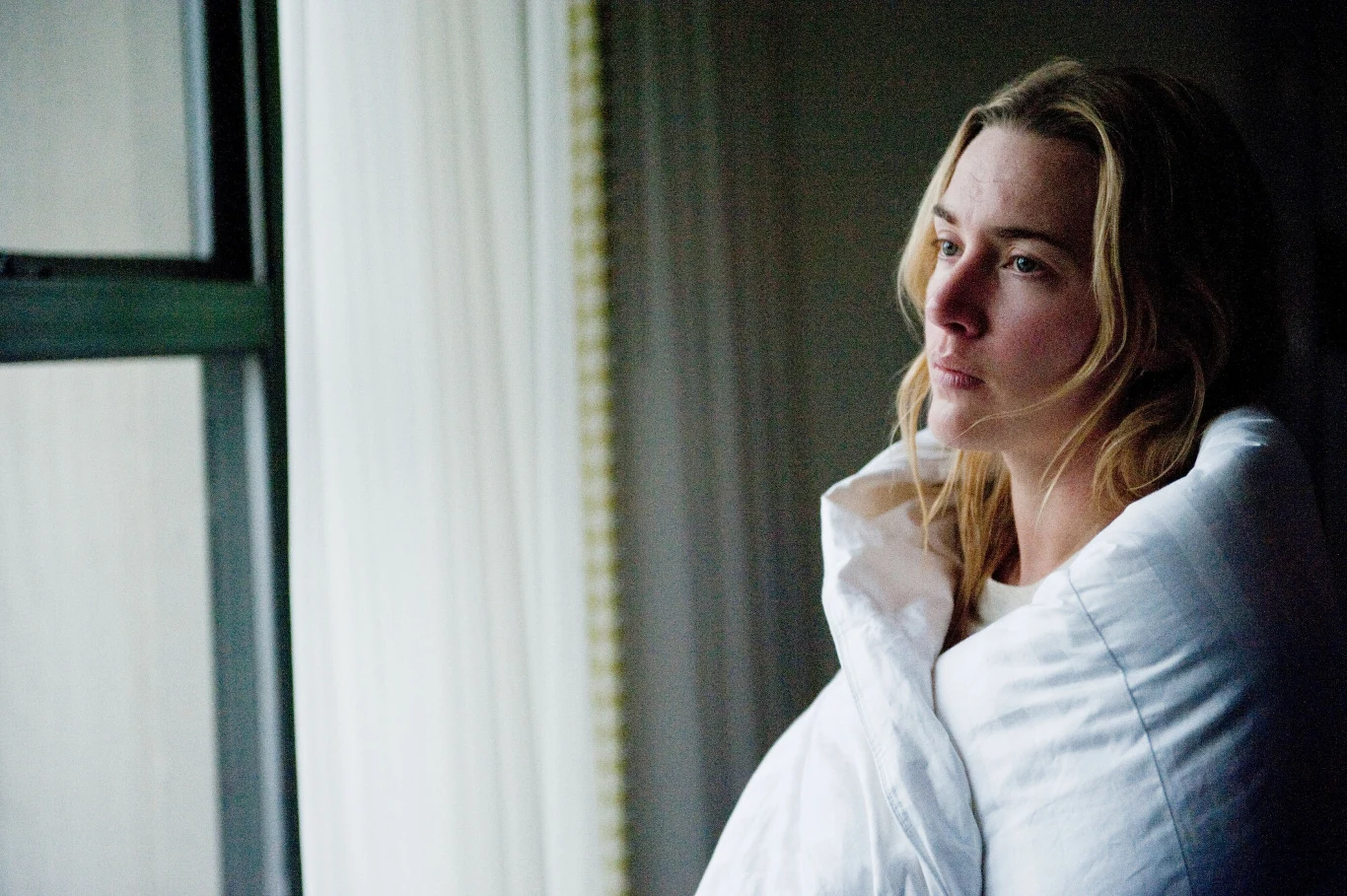 Kate Winslet w scenie z filmu "Contagion - Epidemia strachu"