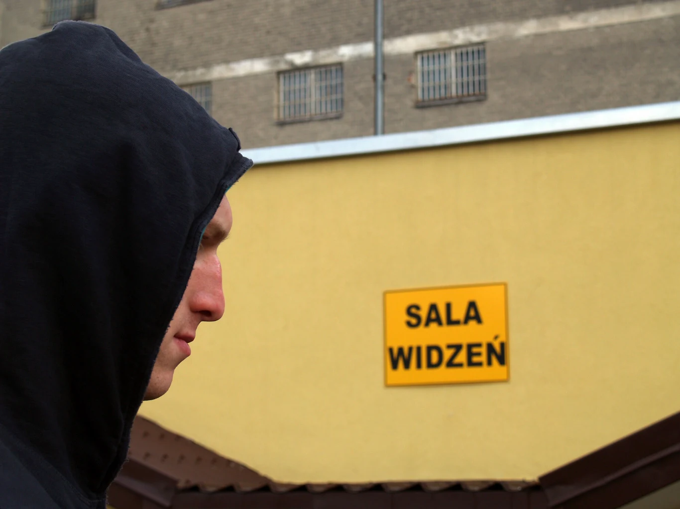 Krzysztof "Diablo" Włodarczyk po raz pierwszy w życiu trafił za kratki Krzysztof "Diablo" Włodarczyk po raz pierwszy w życiu trafił za kratki