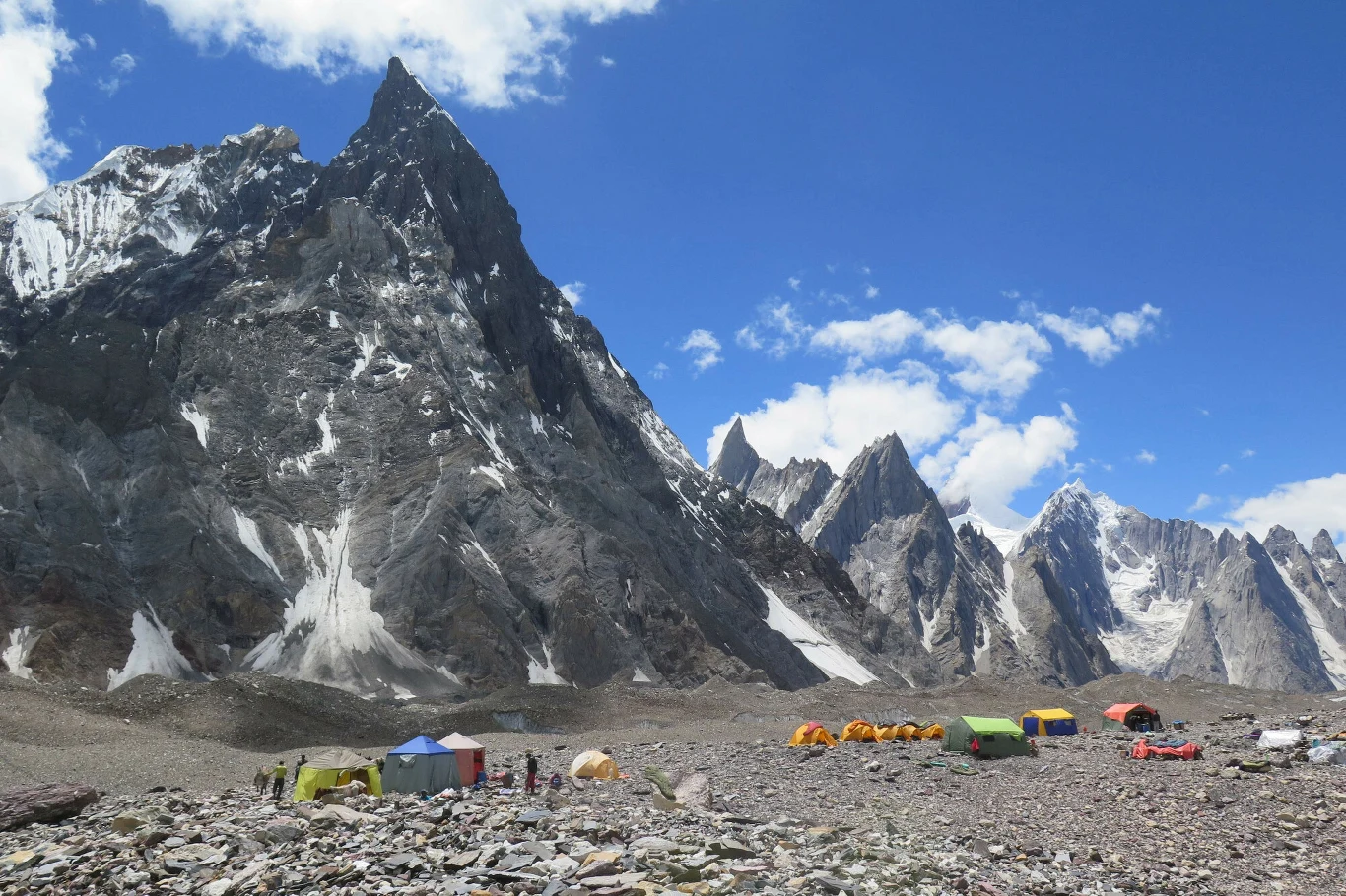 Tak prezentuje się Concordia - miejsce zbiegu lodowców w samym sercu Karakorum.