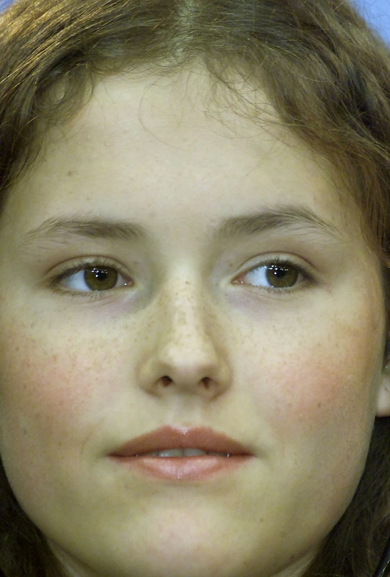 Mimo że na kinowym ekranie zadebiutowała już w 1996 roku w "Grach ulicznych" Krzysztofa Krauzego - miała wówczas zaledwie 10 lat - o Oldze Frycz zrobiło się głośno dopiero 5 lat później za sprawą nominacji do Polskiej Nagrody Filmowej.

Na zdjęciu: Olga Frycz na Berlinale 2001 - premiera filmu "Weiser"