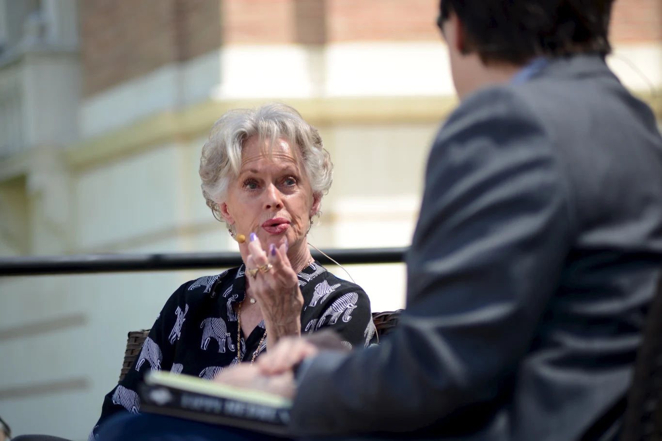 W ostatnich latach aktorkę oglądać można było w gościnnych występach w telewizyjnych produkcjach. 91-letnia obecnie Hedren pojawiła się m.in. w odcinkach "Cougar Town: Miasta kocic", "CSI: Kryminalnych zagadek Las Vegas" a nawet... "Mody na sukces"! 