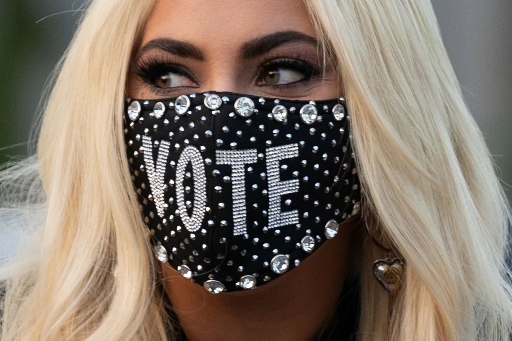 Lady Gaga wspiera Joe Bidena Lady Gaga wspiera Joe Bidena