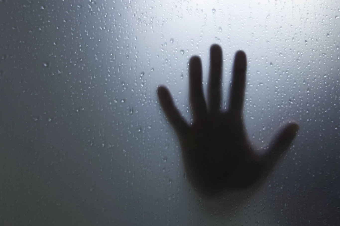 Jak to się dzieje, że niektórzy słyszą głosy zmarłych? Jak to się dzieje, że niektórzy słyszą głosy zmarłych?