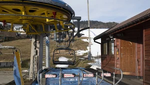 Zamknięty ośrodek narciarski Klepki- Wisła Malinka, Beskid Śląski/ zdjęcie ilustracyjne