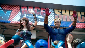 Dominique McElligott i Antony Starr w serialu "The Boys"