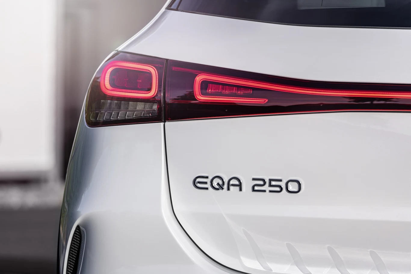 Mercedes EQA 250