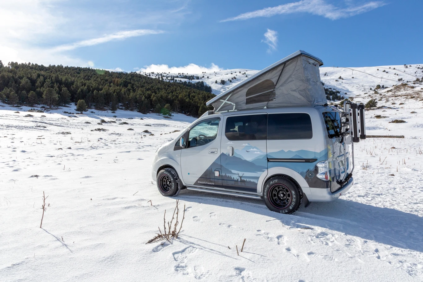 Nissan e NV200 Winter Camper