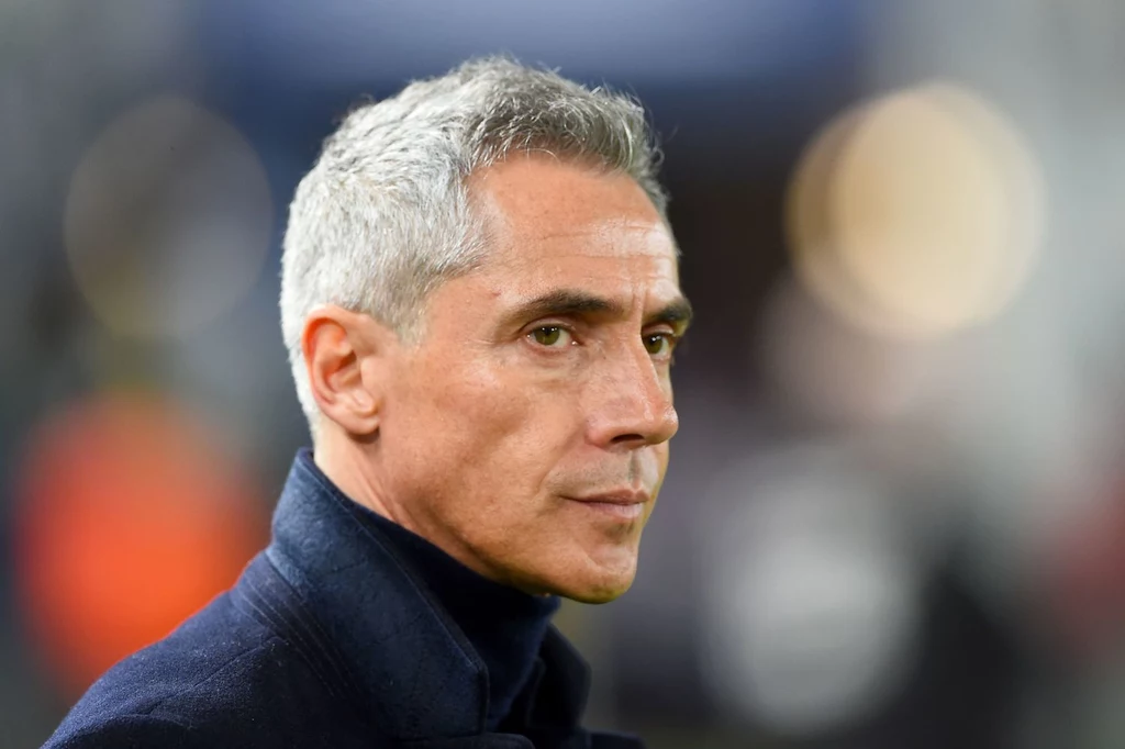 Paulo Sousa to jeden z mocniejszych kandydatów do objęcia fotela trenera reprezentacji Polski Paulo Sousa to jeden z mocniejszych kandydatów do objęcia fotela trenera reprezentacji Polski