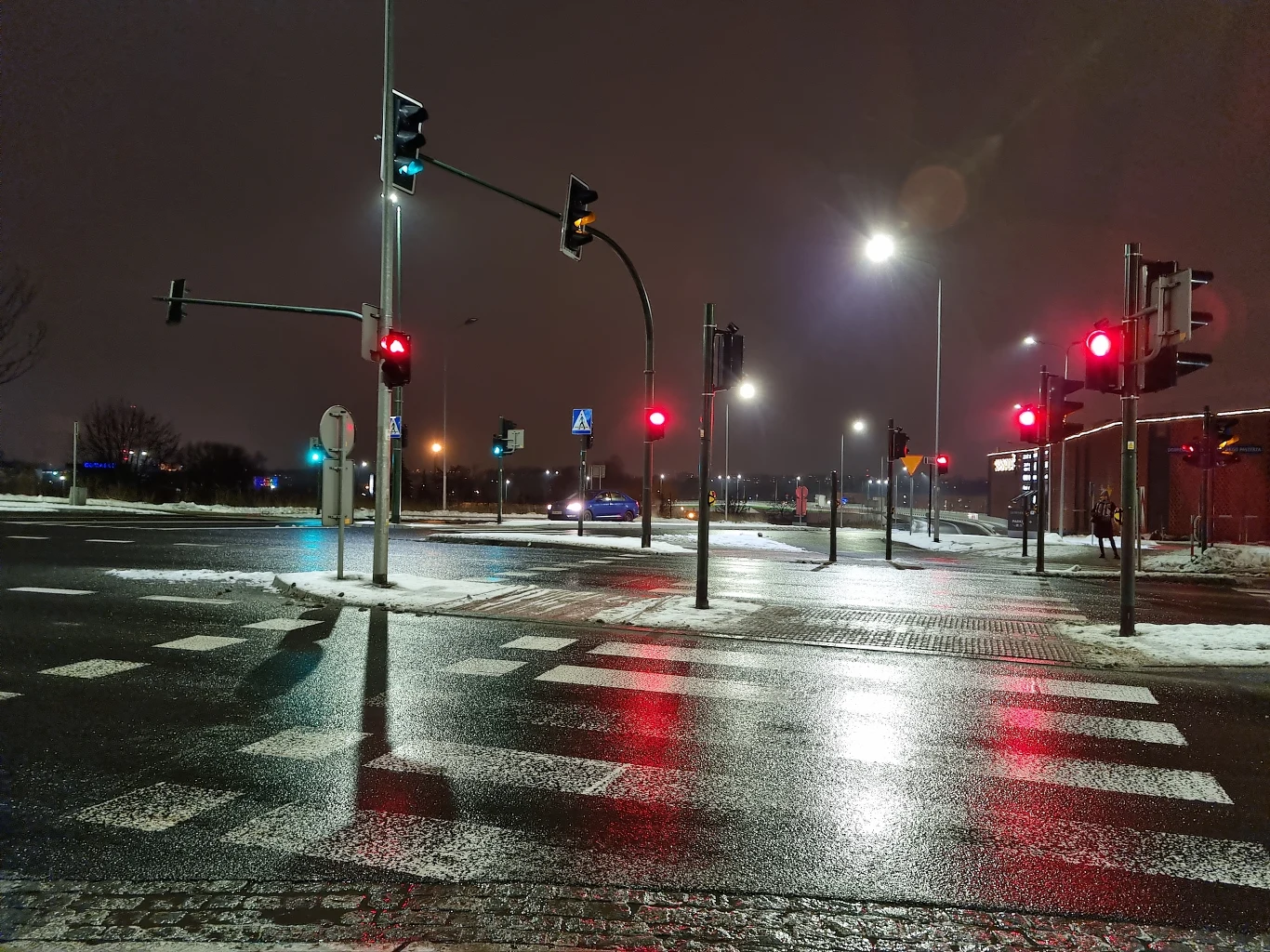 Zdjęcie wykonane Samsungiem Galaxy S21 5G Zdjęcie wykonane Samsungiem Galaxy S21 5G