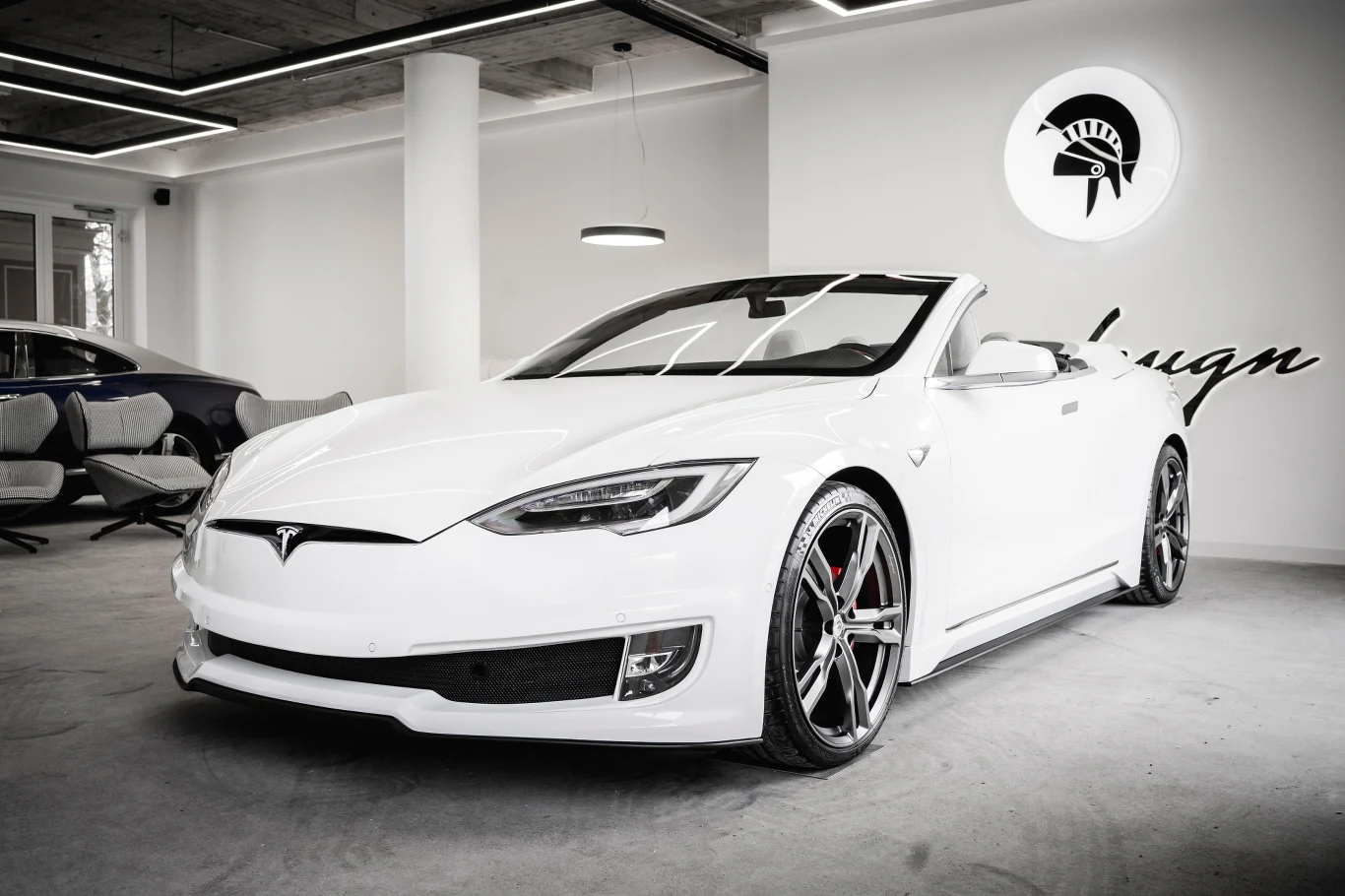 Tesla Model S od Ares Design