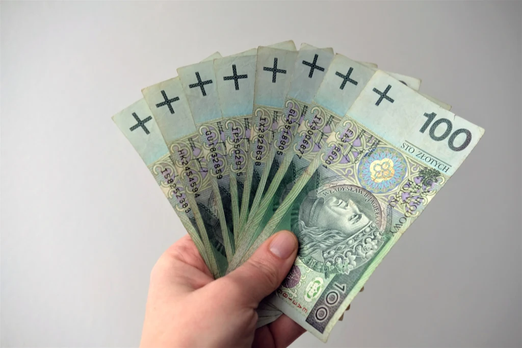 Najemcy mieszkań uzyskanych przez gminę w rozliczeniu "lokal za grunt" mają mieć możliwość ubiegania się o dopłaty do czynszu w ramach programu "Mieszkanie na Start"