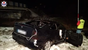 Trzech 18-latków wylądowało samochodem w rzece