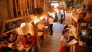 Mimo obostrzeń od dziś restauracja na Krupówkach gości klientów