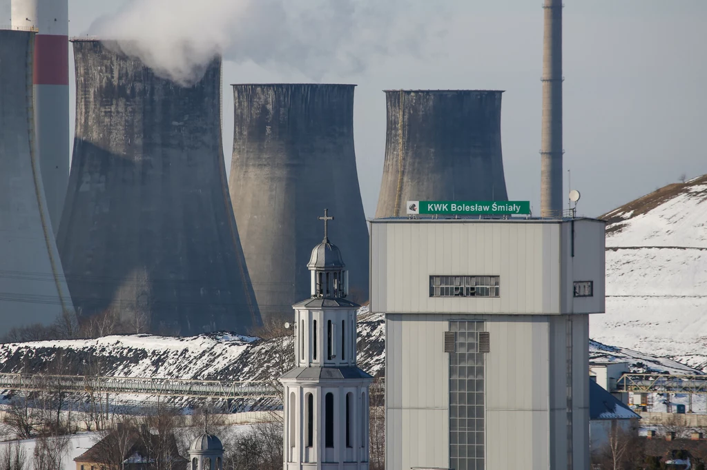 Polska energetyka, jak pół wieku temu, opiera się na węglu. Europa nam uciekła