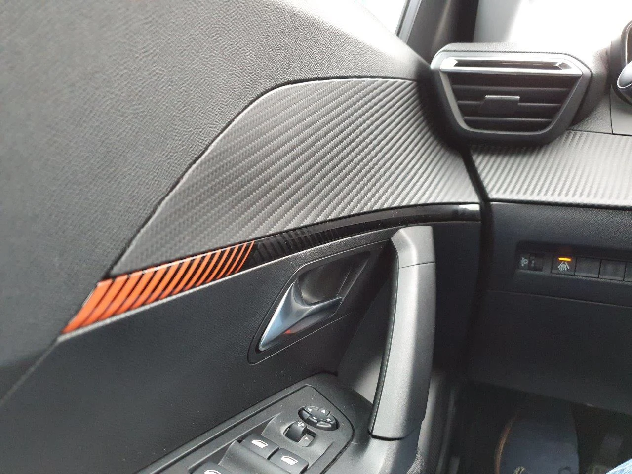 Peugeot 2008 1.2 PureTech