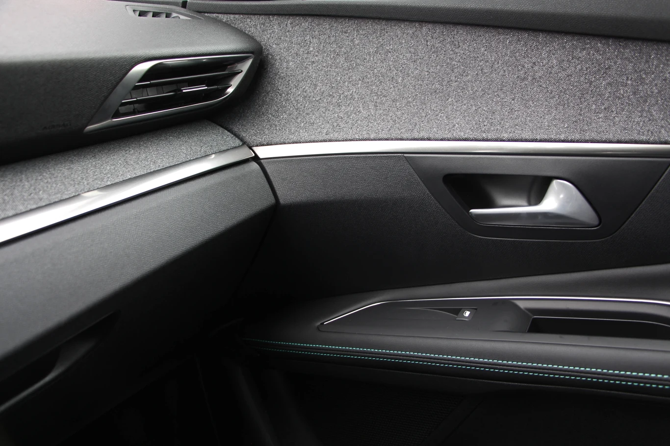 Peugeot 3008 1.5 BlueHDi