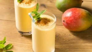 Mango lassi