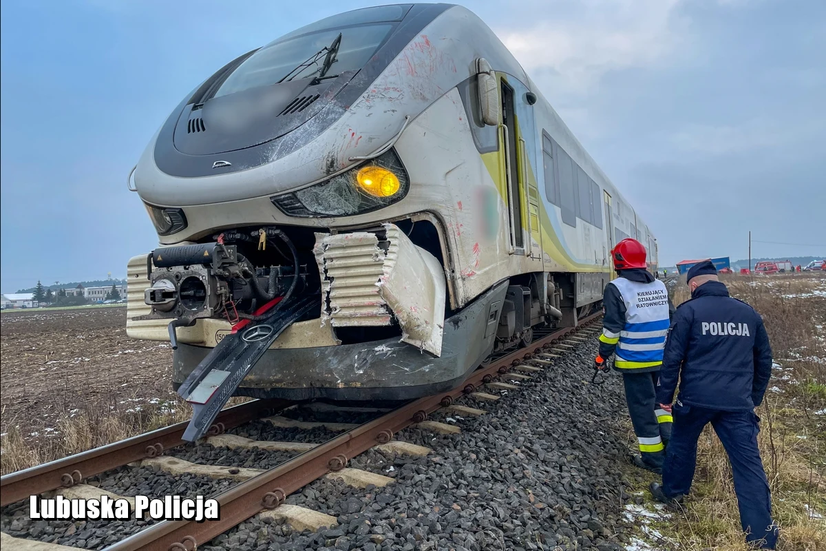 Pasażerom i załodze szynobusu nic się nie stało