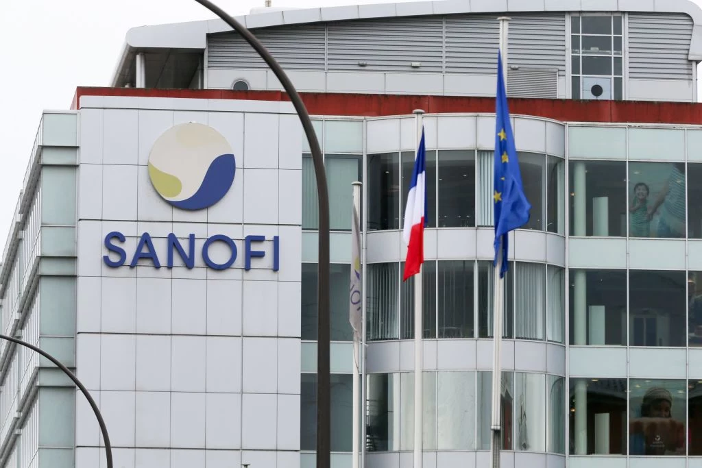 Siedziba Sanofi na przedmieściach Paryża Siedziba Sanofi na przedmieściach Paryża