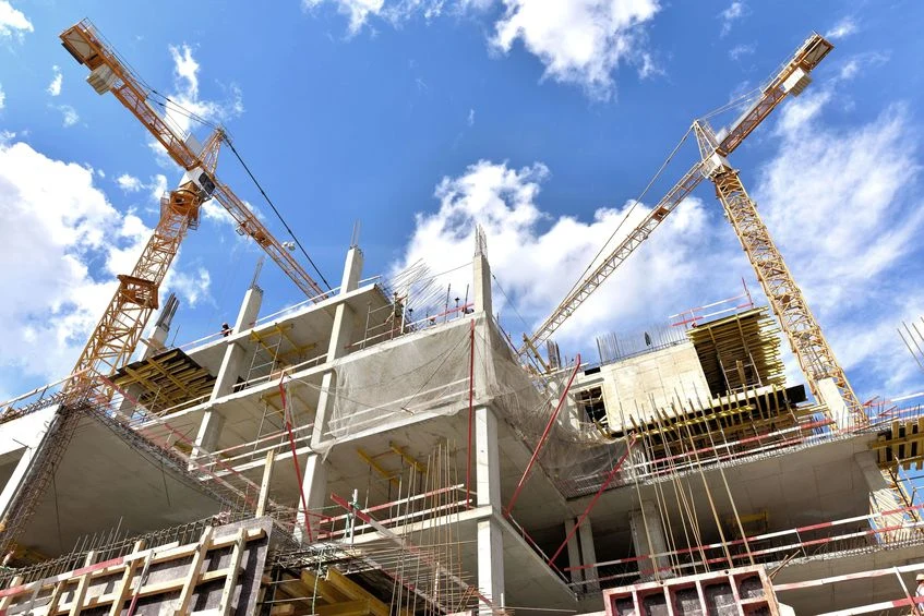 Na rynku mieszkaniowym zapowiada się rok kupującego Na rynku mieszkaniowym miniony rok upłynął pod znakiem wzrostów cen